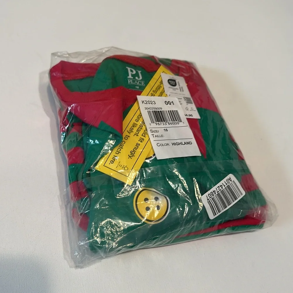 NEW PJ PLACE CHRISTMAS PAJAMA SET